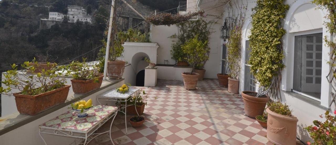 Villino Prota, Villa Ridente Con Panorama Mozzafiato Positano Exterior photo