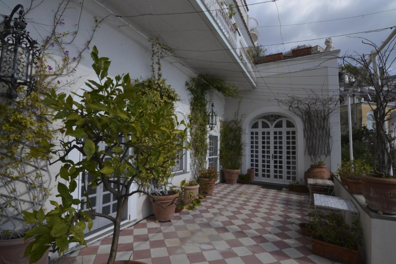 Villino Prota, Villa Ridente Con Panorama Mozzafiato Positano Exterior photo