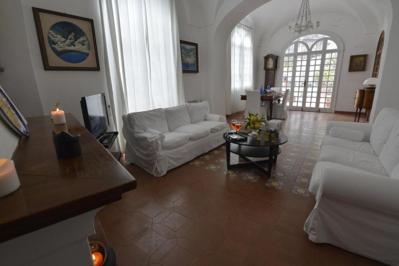 Villino Prota, Villa Ridente Con Panorama Mozzafiato Positano Exterior photo