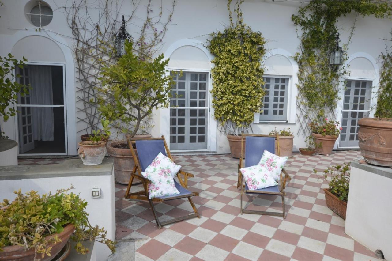 Villino Prota, Villa Ridente Con Panorama Mozzafiato Positano Exterior photo